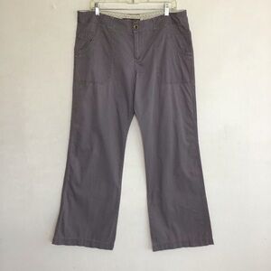 Daughters of Liberation Women Gray Cargo Pants Relaxed Full-Length Design 12